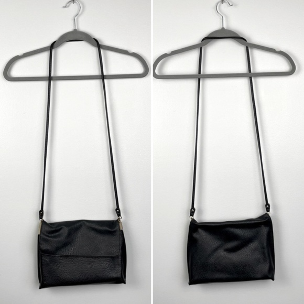 Black‎ Vegan Leather Crossbody Bag